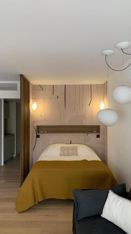 Gray D'Albion Apartment Кан Екстериор снимка